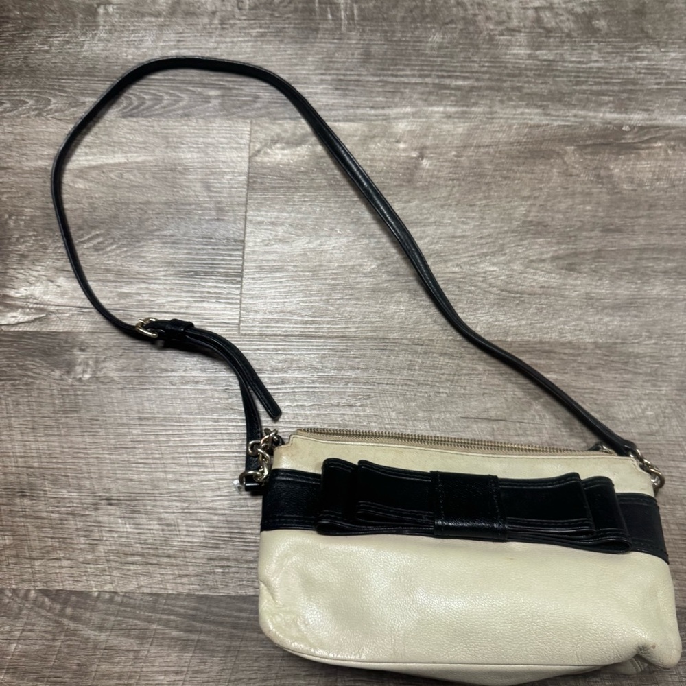Kate Spade Villabella Avenue Celina Pebbled Leather Crossbody Bag